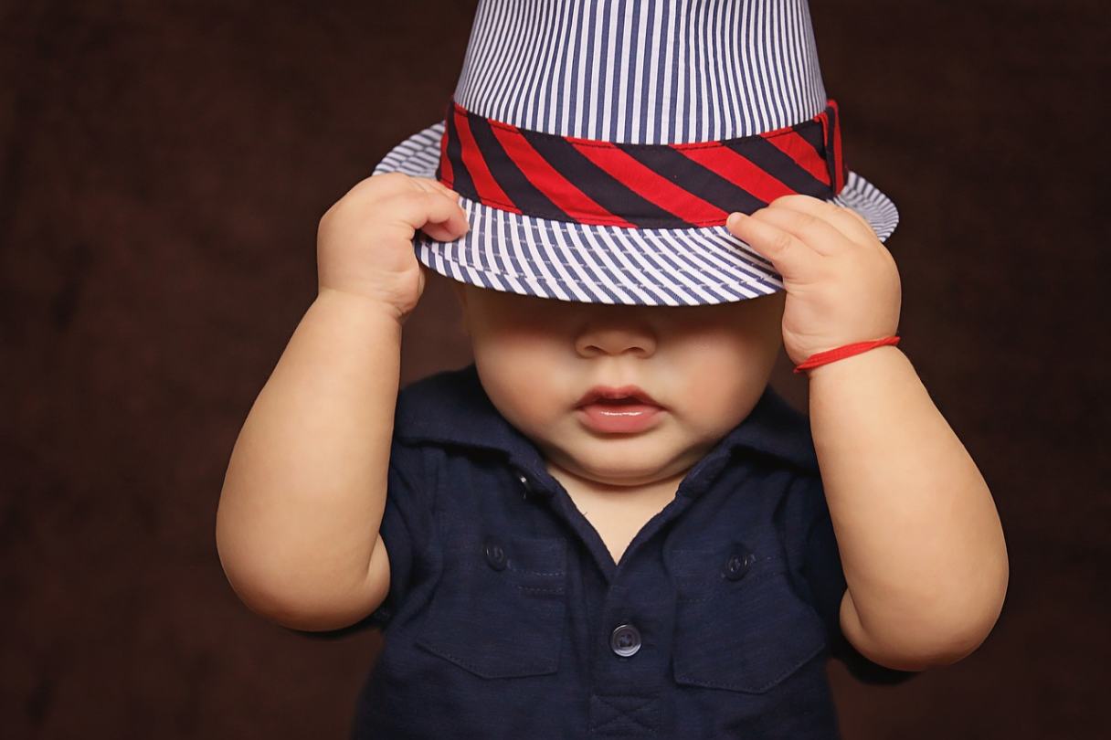 jpeg-optimizer_baby-boy-hat-1399332